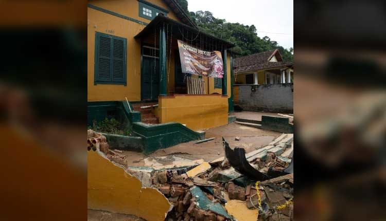 37 dead in heavy rains in Brazil | 马中透视 MCI