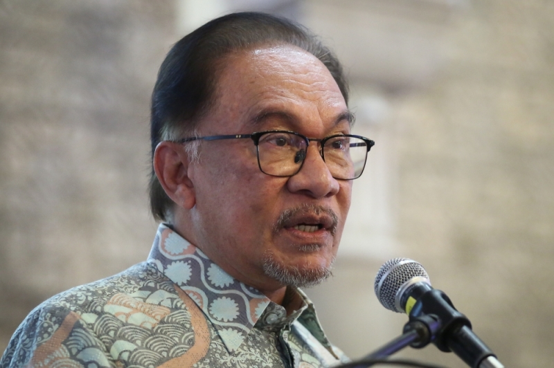 Malaysia will not tolerate act of burning any religious book, text – Anwar  | 马中透视 MCI